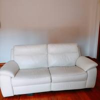 DIVANO IN PELLE