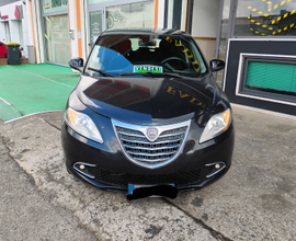 Lancia Ypsilon neopatentati