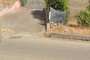 Terreno con casegiato Catenanuova