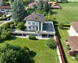 Villa bifamiliare Ivrea [Cod. rif 3096588VRG]