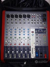 mixer audio della proel .