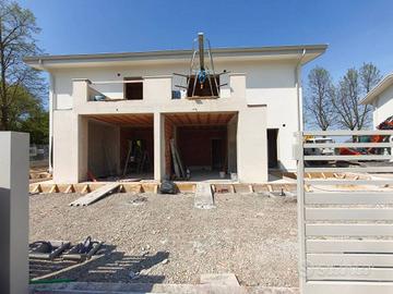 Villetta a schiera di 200 m² con 5 locali a Modena