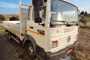 Camion Renault  75 q