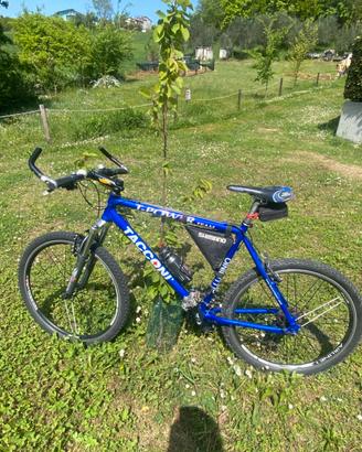 Bici Mtb Tacconi. XL. 26.