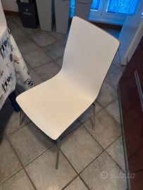 Sedie bianche