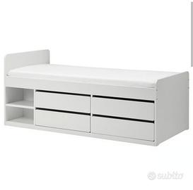 Arredo cameretta. Set mobili