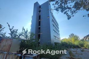 PALAZZO \ STABILE ALL'ASTA ZONA STALINGRADO