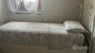 Struttura in ferro battuto letto singolo