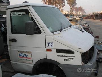 Ricambi vari carrozzeria Iveco New Daily