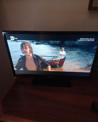 tv a colori 24 pollici