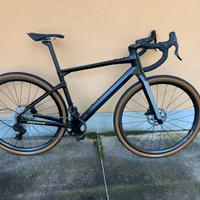 Gravel carbonio BMC URS taglia M