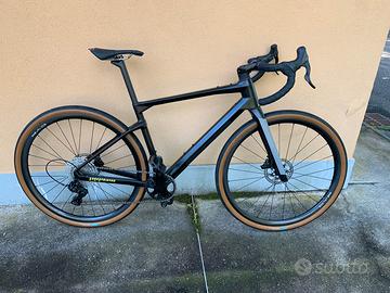 Gravel carbonio BMC URS taglia M