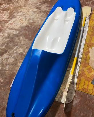 Canoa in vetroresina