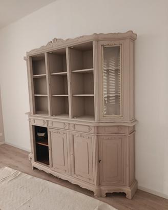 Credenza