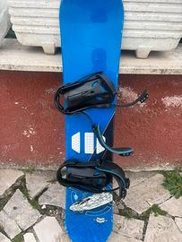 Tavola Snowboard Scarponi e abbigliamento