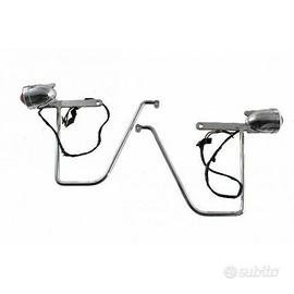 Kit Supporti laterali borse per moto con fanalini