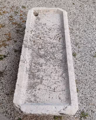 Lavandino in pietra