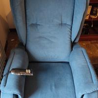 Poltrona alzapersona