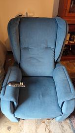 Poltrona alzapersona