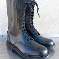 Anfibi originali E.I.  tg. 41 del 1998 mai usati