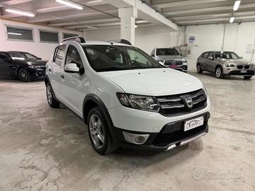 Dacia Sandero Stepway 1.6 12V 90CV Prestige
