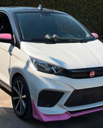 Aixam GTO – CAMBIO COLORE DETTAGLI ROSA INCLUSO NE