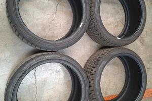 Pneumatici invernali Pirelli 245/35 R19 