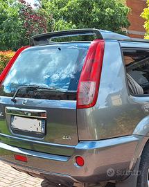 Spoiler alettone posteriore Nissan X-Trail T30 200