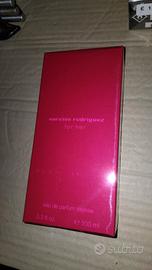 narciso Rodriguez for her 