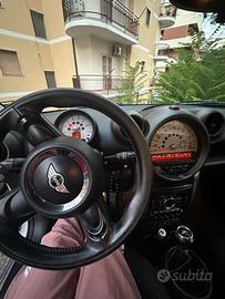 Mini couper countrymen