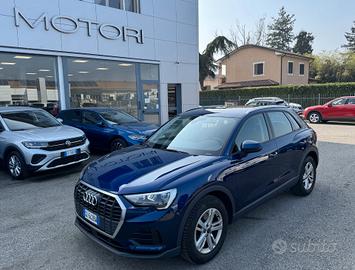 Audi Q3 35 2.0 tdi S Tronic / NO VINCOLI /