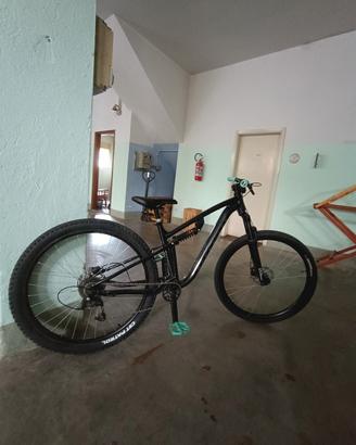 Rockrider 100s 