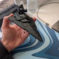 Star Wars Imperial II Star Destroyer con supporto