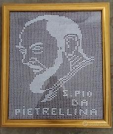 quadro ricamato a mano 