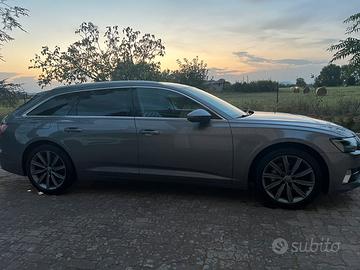 AUDI A6 AVANT 40 2.0 TDI S tronic Business Design