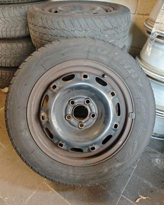 Cerchi 14 pollici in ferro VW Polo 4 serie gommati