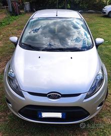 FORD Fiesta 1.2 82cv Benzina - OK Neopatentati