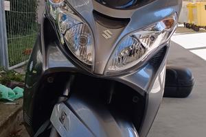 Suzuki Burgman 400