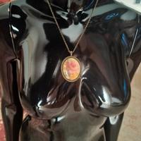 collana regolabile  con cammeo anni 80 con rosa ro