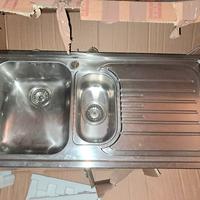 lavello da cucina in acciaio marca Franke