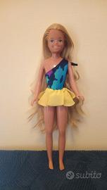 Barbie Skipper Tropical