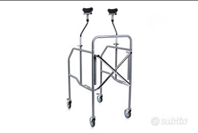 Deambulatore con appoggio sottoascellare