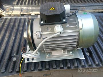 Motore elettrico monofase