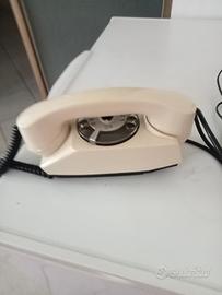 Telefono.
