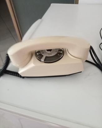 Telefono.