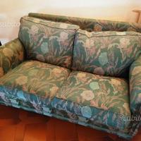 Divano stile liberty