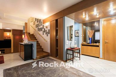 CASA E LAVORO. STESSA PORTA.