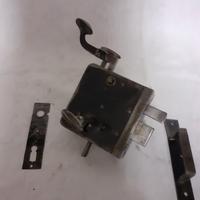 maniglia con serratura epoca