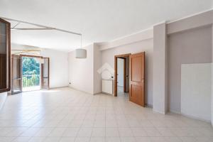 3 LOCALI A ARICCIA