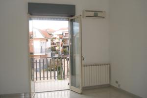 Motta s.a. bivani + garage